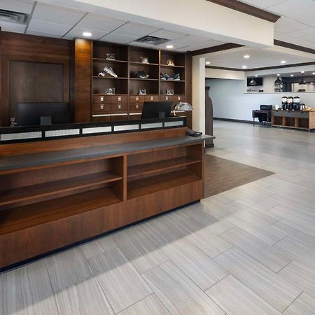 Doubletree By Hilton Manhattan, Ks Luaran gambar